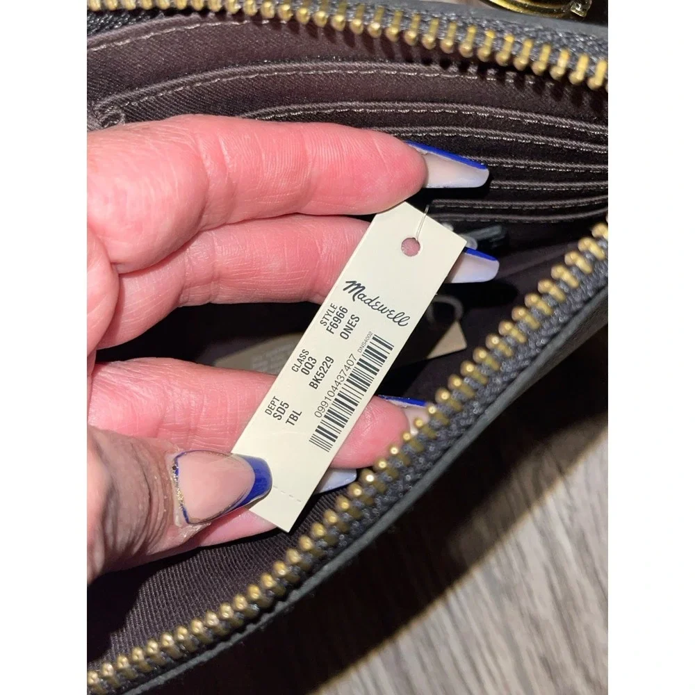 Madewell New W/tags Black‎ Leather Wristlet Pouch